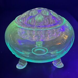 Vintage Viking Glass Light Blue Flowerlite with Original Flower Frog~UV Reactive